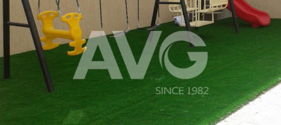 C? trang trí san v??n