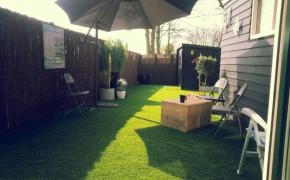 C? nhan t?o có gì “hay” h?n so v?i c? t? nhiên?